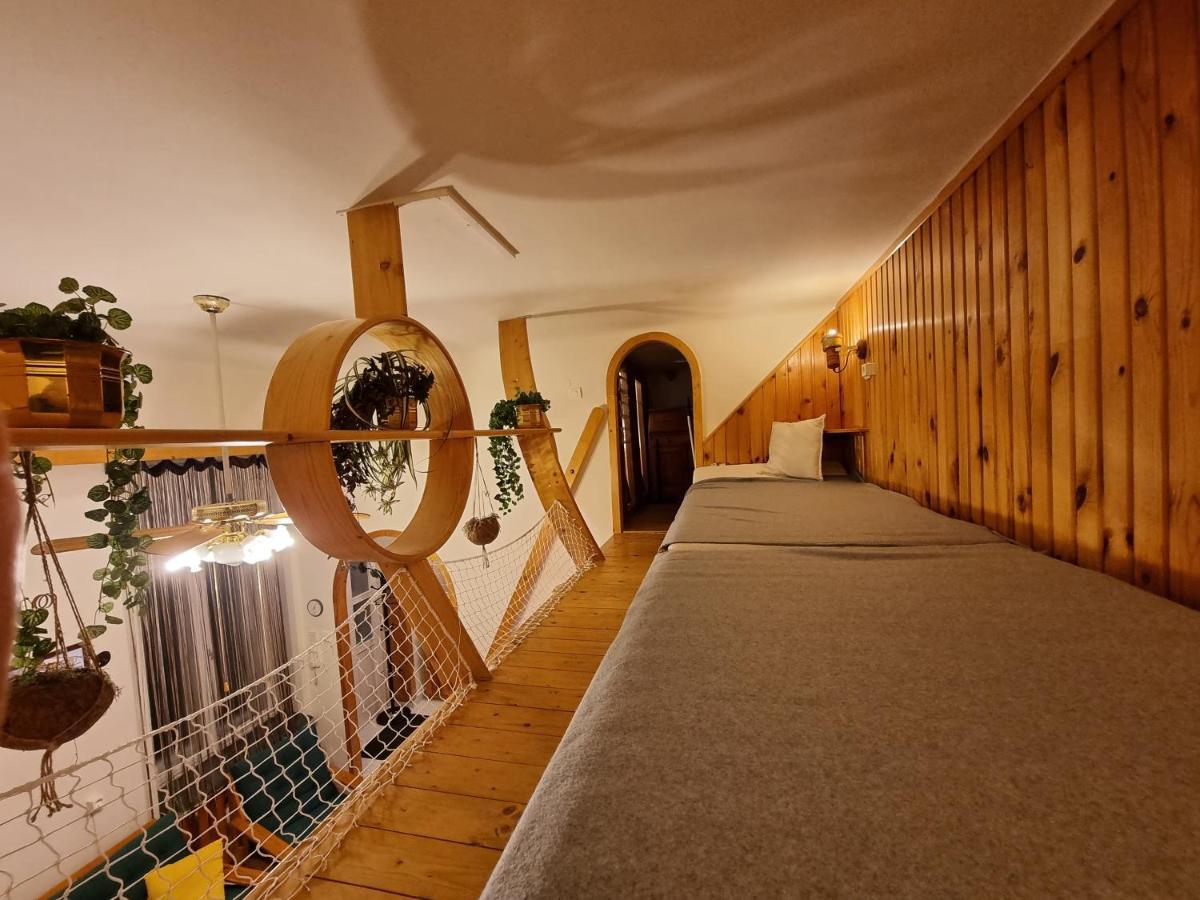 Little Cozy Apartman Miskolc Exterior photo